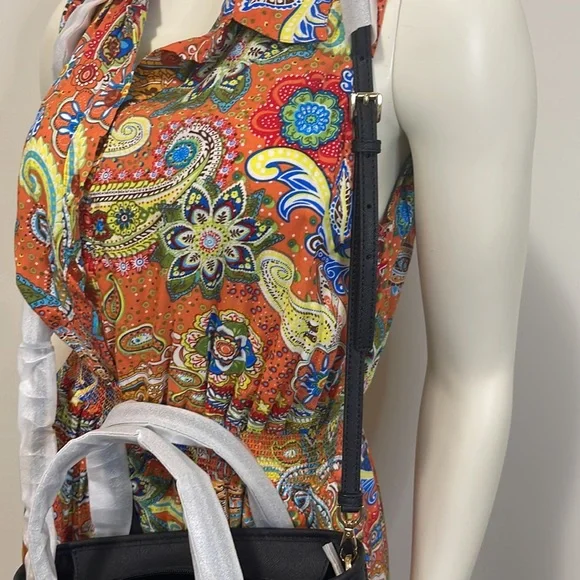 ‼️Authentic Michael Kors - Picture 3 of 4